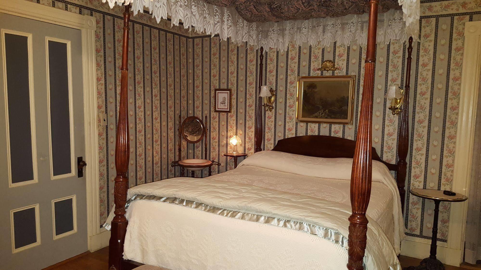 Holidae House Bed & Breakfast เบเธล ภายนอก รูปภาพ